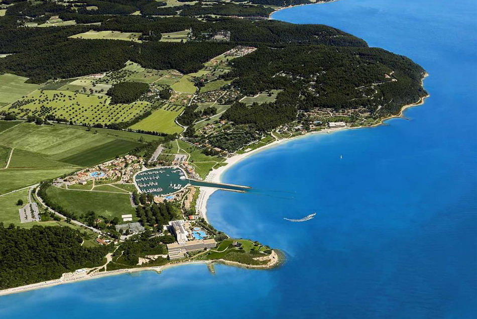  Sani beach Kasandra Halkidiki 